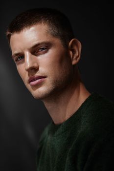 Oliver B.